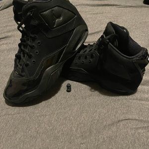 Gently used Women Black Jordan’s 23’s
